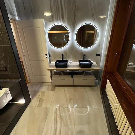 Free Parking - Bolivar Grand Sauna